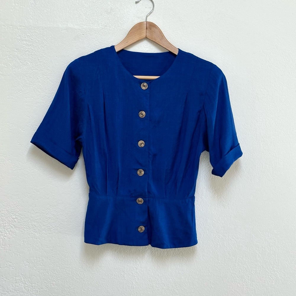 Vintage Blue Linen Short Sleeved Button Up Tailored Blouse